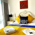 2-Bedrooms Modern Apartment Next To Velodrome, Lounge, Balcony, Parking, Abba
